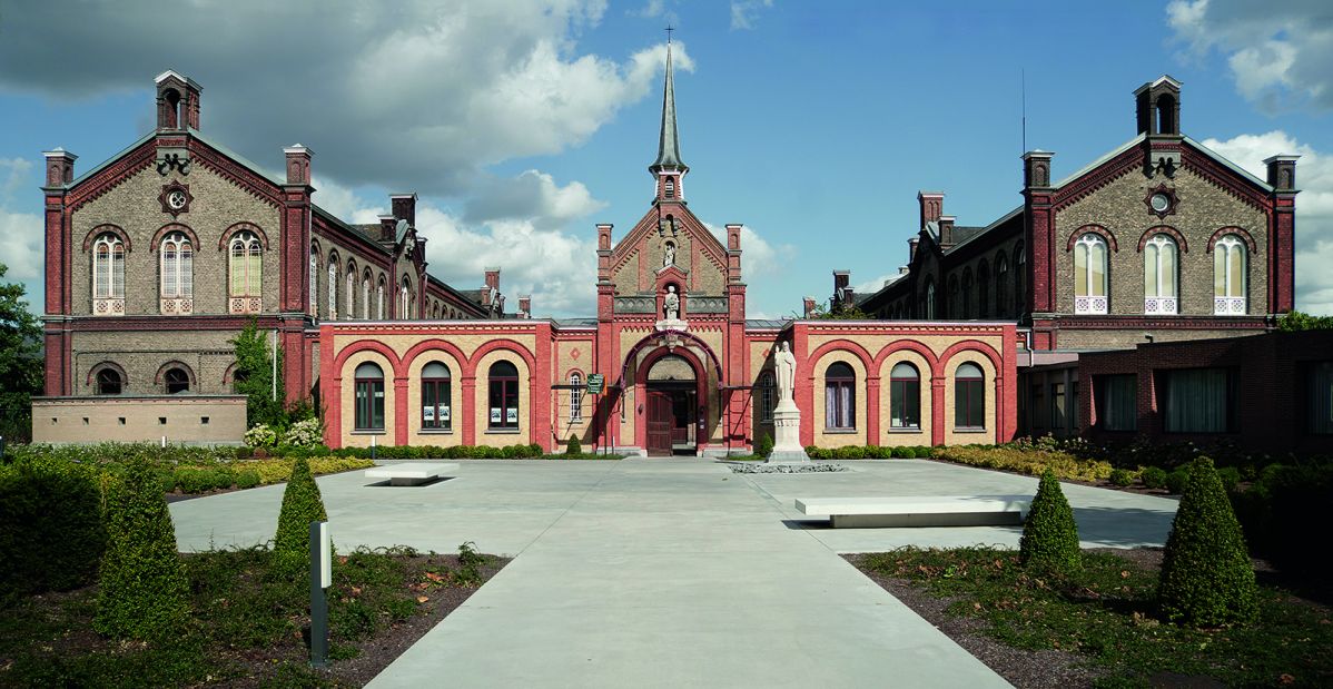Guido Suykens – Ingang van het Museum Dr. Guislain.